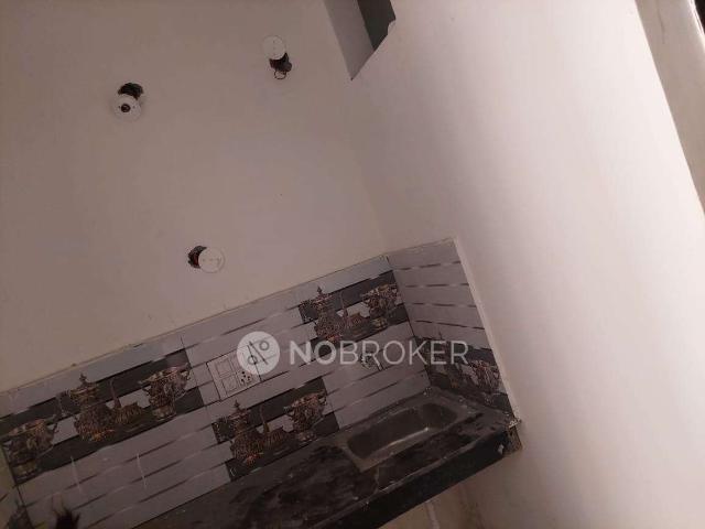 2 BHK Flat In Standalone Building for Rent In Sector 126