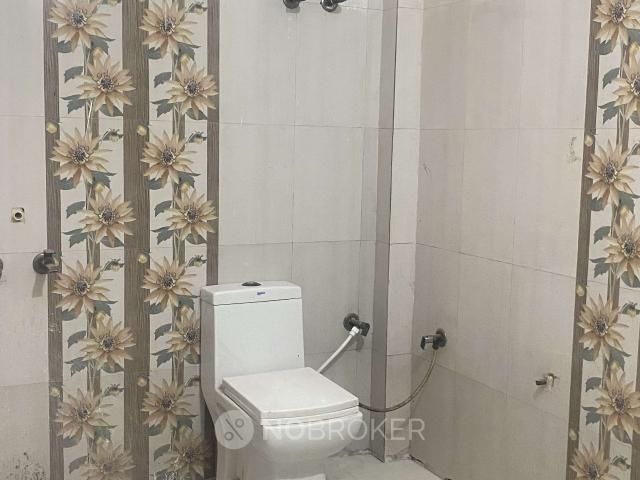 2 BHK Flat In Standalone Building for Rent In Sector 47