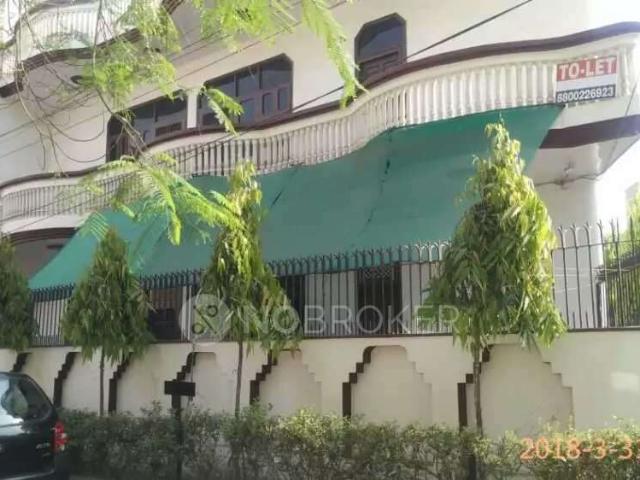 2 BHK Flat In Standalone Building for Rent In Sector 5