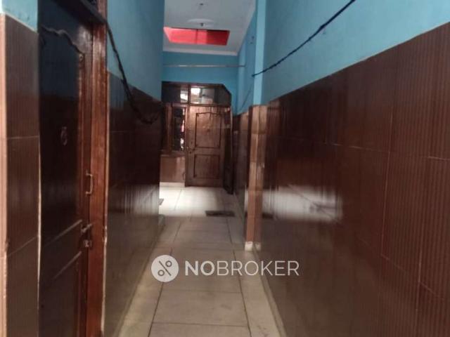 2 BHK Flat In Standalone Building for Rent In Sector 7