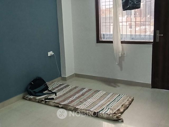 2 BHK Flat In Standalone Building for Rent In Sector 7