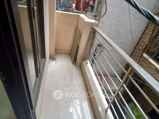 2 BHK Flat In Standalone Building for Rent In Sheikh Sarai