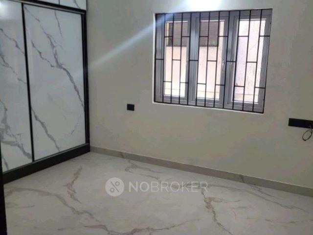 2 BHK Flat In Standalone Building for Rent In Rajajinagar