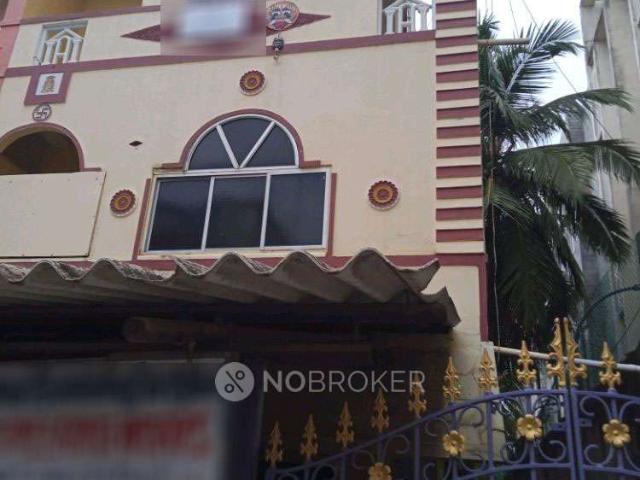 2 BHK Flat In Standalone Building for Rent In Thoraipakkam