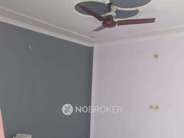 2 BHK Flat In Standalone Building for Rent In Vasundhara