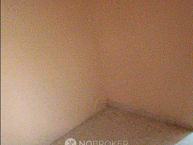 2 BHK Flat In Standalone Building for Rent In Velachery