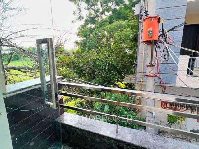 2 BHK Flat In Standalone Building For Sale In Chhatarpur