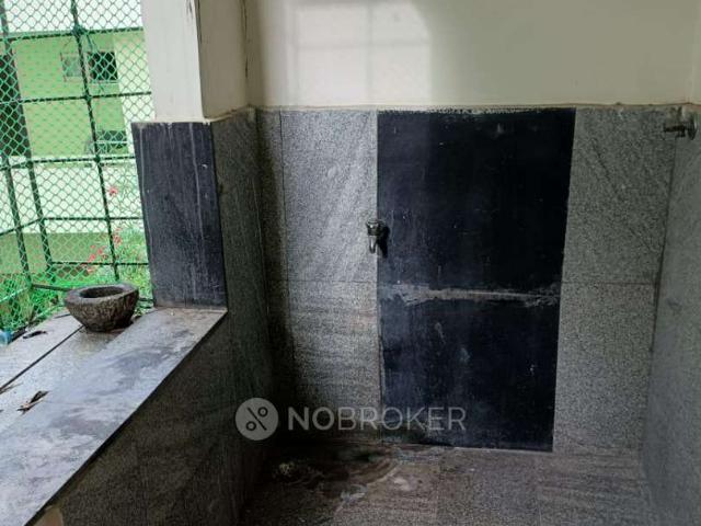 2 BHK Flat In Standalone Building For Sale In Banjara Hills