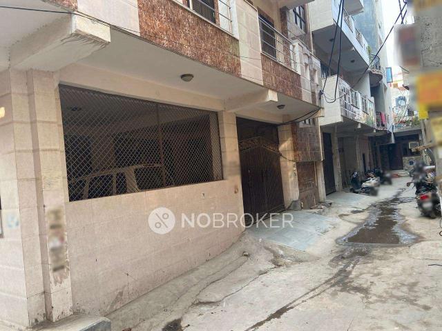 2 BHK Flat In Standalone Building For Sale In Burari