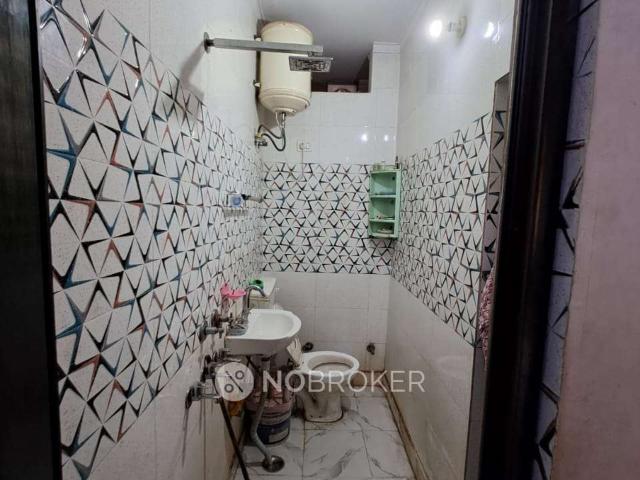2 BHK Flat In Standalone Building For Sale In Karam Pura