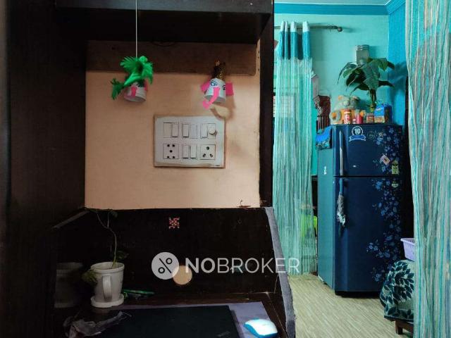 2 BHK Flat In Standalone Building For Sale In Sabzi Mandi
