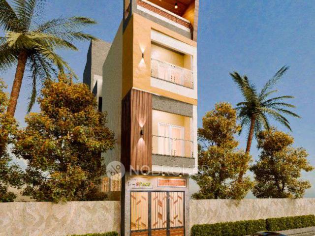 2 BHK Flat In Standalone Building For Sale In Royapettah