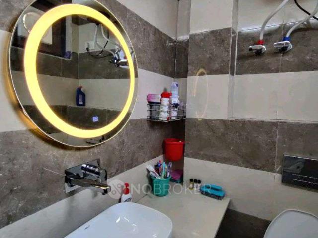 2 BHK Flat In Standalone Building For Sale In Rohini