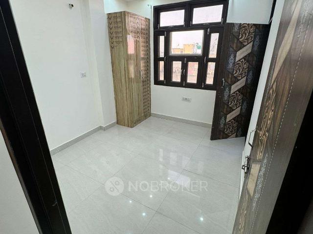 2 BHK Flat In Standalone Builing For Sale In Uttam Nagar