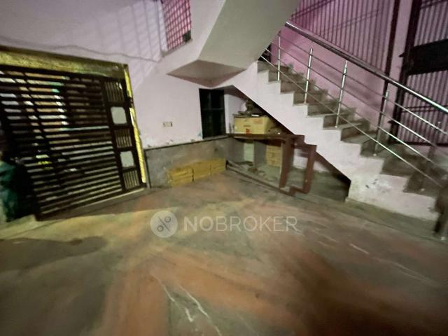 2 BHK Flat In Standalone Builing for Rent In Ballabhgarh