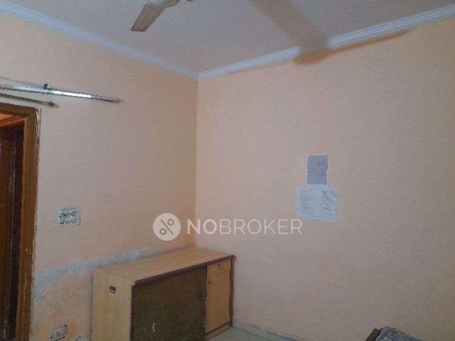 2 BHK Flat In Standalone Bulding for Rent In Nawada Metro S