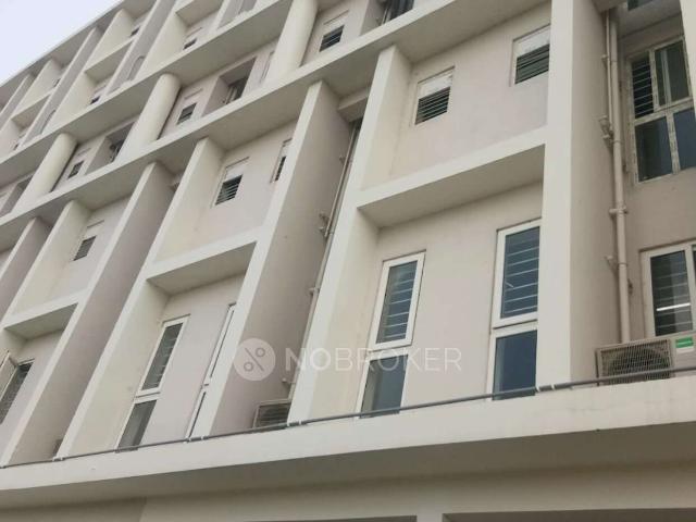 2 BHK Flat In Standalone For Sale In Ameenpur