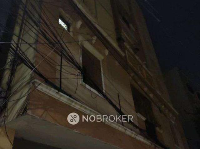 2 BHK Flat In Standardlone Building for Rent In Madhapur