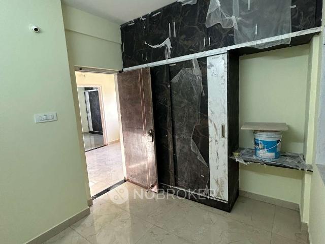 2 BHK Flat In Standerdlone Building for Rent In Independence Park