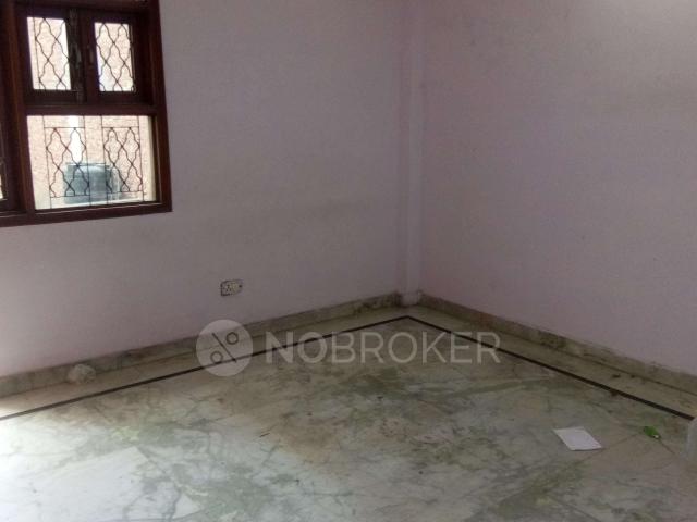 2 BHK Flat In Standlon Building for Rent In Pitam Pura