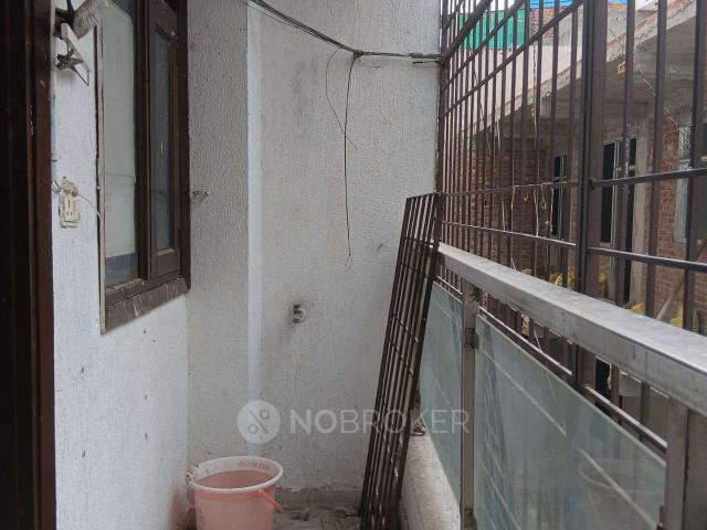 2 BHK Flat In Stadnalone Building For Sale In Mahipalpur