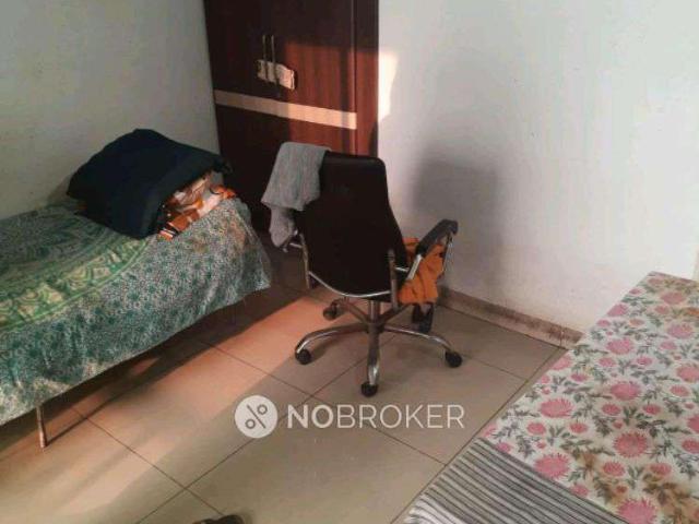 2 BHK Flat In Stellar Icon Apartments For Sale In Chi Iii