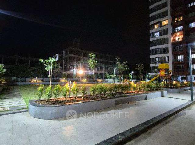 2 BHK Flat In Sun Crest For Sale In Dhayari