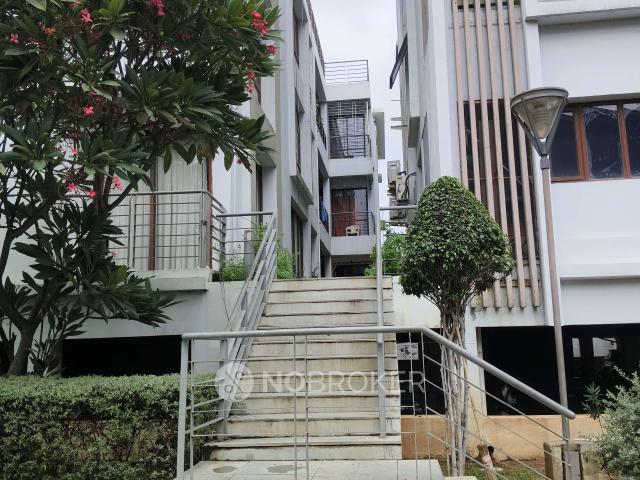 2 BHK Flat In Sunwayopus Grand. For Sale In Ameenpur