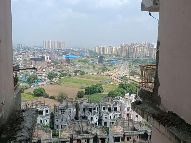 2 BHK Flat In Supertech Tech Cape Town, Sector 74, Noida, Uttar Pradesh, India For Sale In Sector 74, Noida, Uttar Pradesh, India