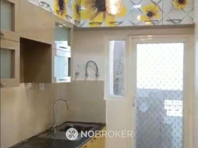 2 BHK Flat In Supertech The Romano for Rent In Sector 118