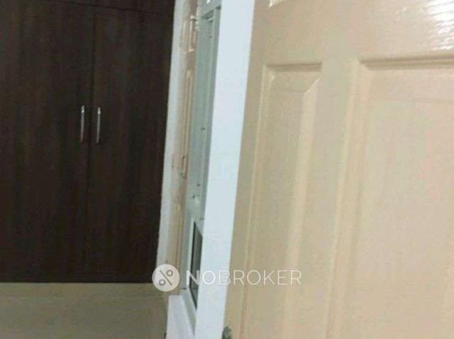2 BHK Flat In Supertech Capetown For Sale In Sector 74