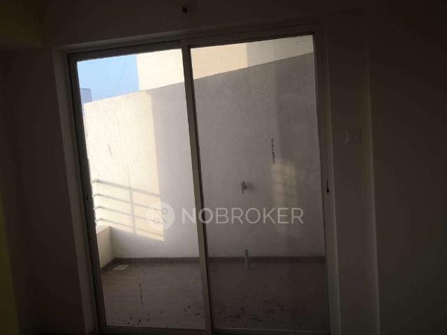 2 BHK Flat In Supertech Defence Colony Phase 2 For Sale In