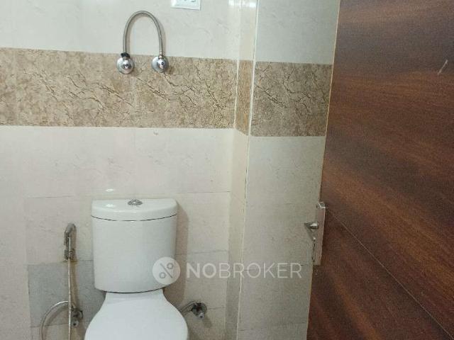 2 BHK Flat In Supertech Eco Village 2, Greater Noida for Ren