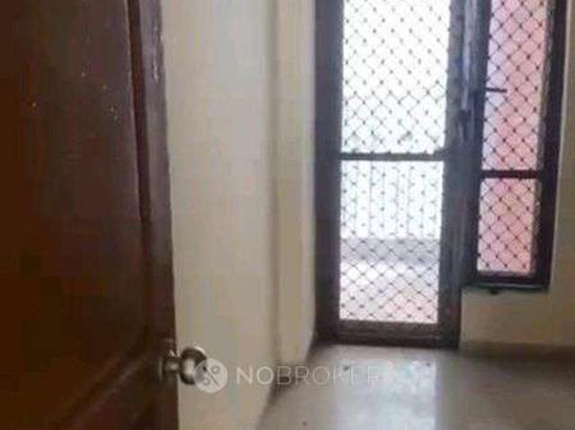 2 BHK Flat In Supertech Ecociti for Rent In Sector 137