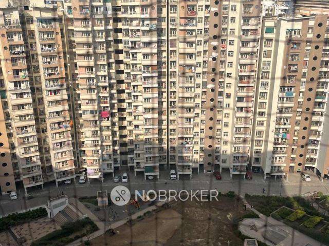 2 BHK Flat In Supertech Ecociti For Sale In Sector 137