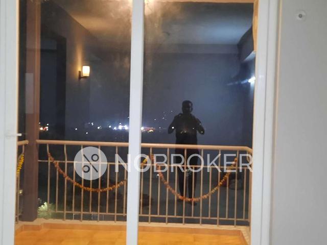 2 BHK Flat In Supertech Hues For Sale In Sector 68