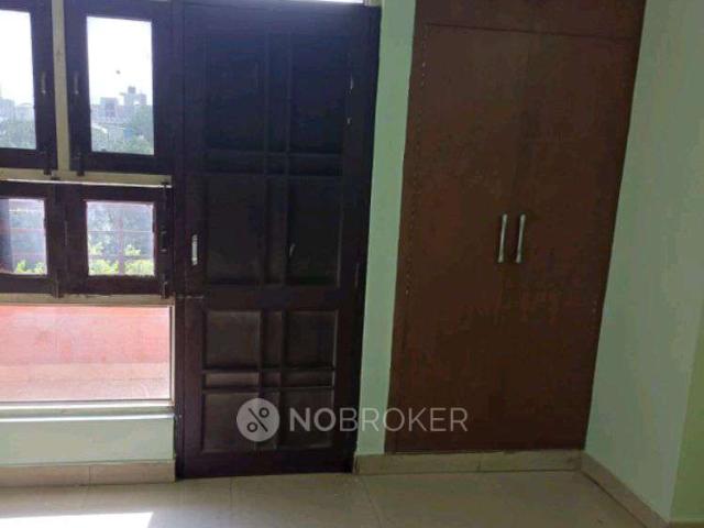 2 BHK Flat In Supertech Icon for Rent In Indirapuram