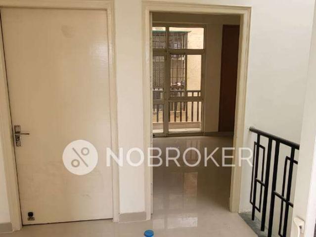 2 BHK Flat In Supertech Oxford Square for Rent In Sector 16