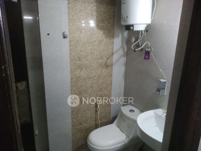 2 BHK Flat In Supertech Sports Village Phase 3 for Rent In