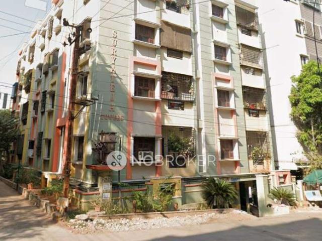 2 BHK Flat In Suryateja Aprtments For Sale In Kukatpally