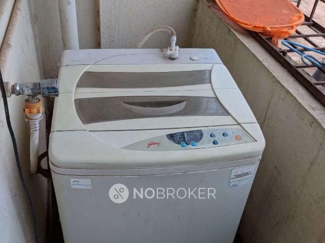 2 BHK Flat In Sv Paradise for Rent In Hoodi