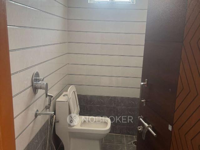 2 BHK Flat In Swarnapuri Residency for Rent In Miyapur
