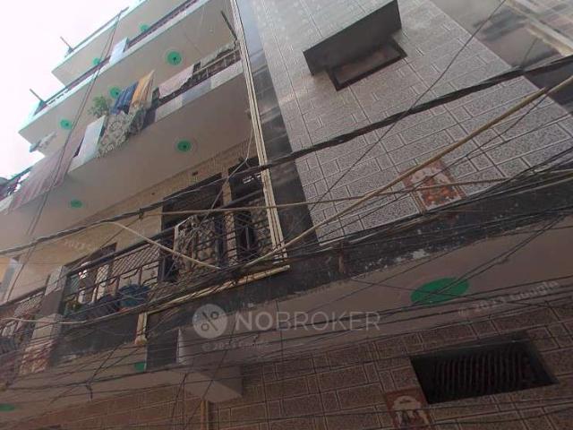 2 BHK Flat In Swasthik Apartment For Sale In Raj Nagar