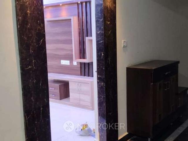 2 BHK Flat In S R Corner Square for Rent In Madhapur