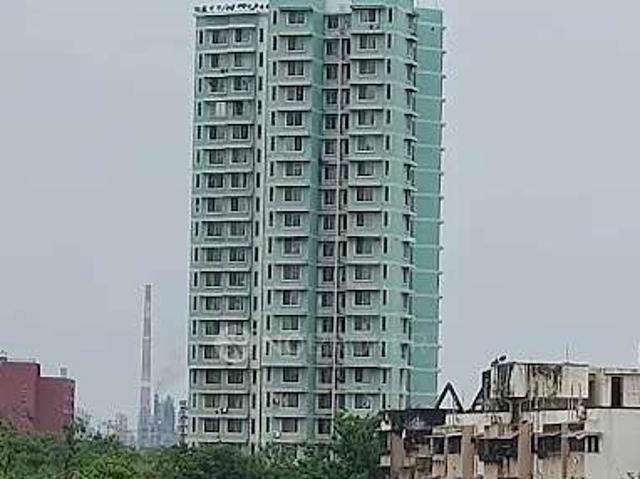 2 BHK Flat In Sabari Shaan For Sale In Chembur