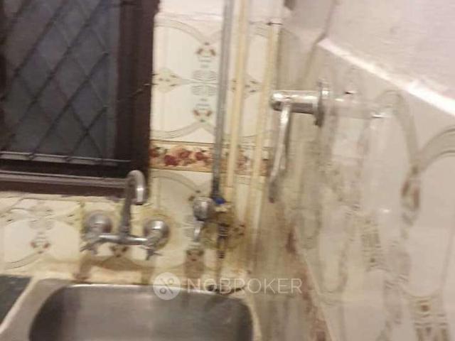 2 BHK Flat In Safdarjung Enclave For Sale In Arjun Nagar