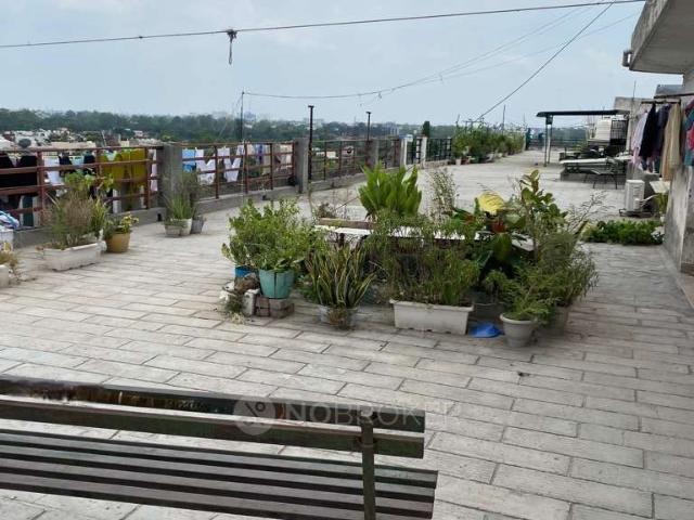 2 BHK Flat In Sakshi Apartment, Paschim Vihar For Sale In P
