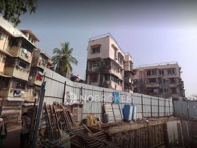 2 BHK Flat In Sahil Aprtment For Sale In Kurla West