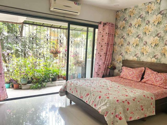 2 BHK Flat In Sai Amit Apartment, Andheri West For Sale In Andheri West