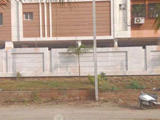 2 BHK Flat In Sai Srinivasa Luxuria For Sale In Nagole
